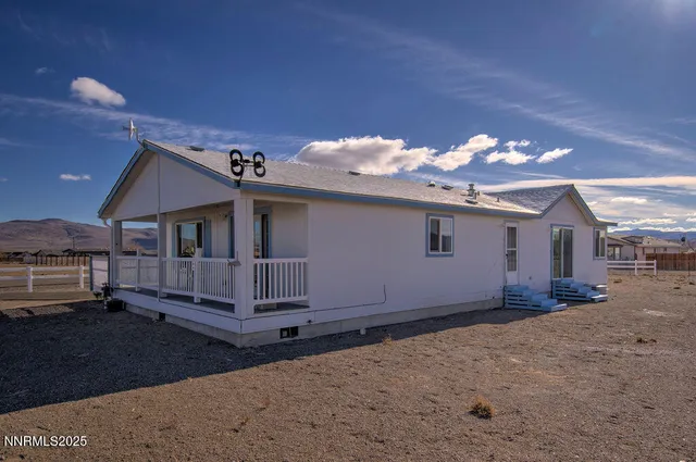 $469,000 | 6225 Anderson Lane, Stagecoach, NV 89429