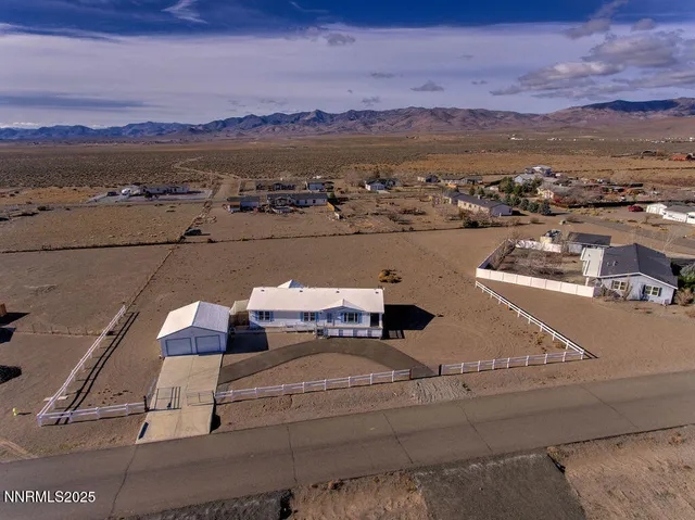 $469,000 | 6225 Anderson Lane, Stagecoach, NV 89429