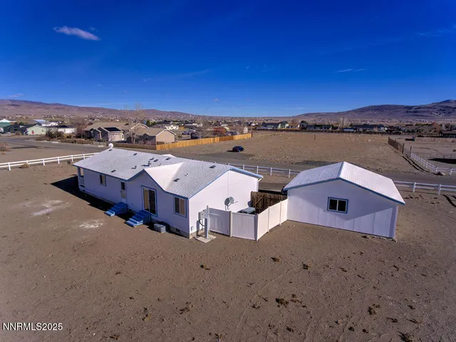 $469,000 | 6225 Anderson Lane, Stagecoach, NV 89429