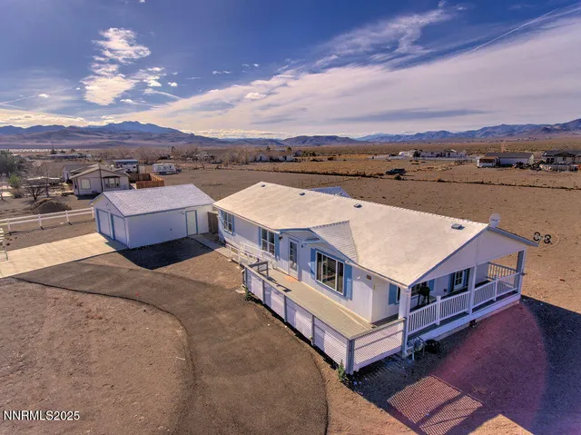 $469,000 | 6225 Anderson Lane, Stagecoach, NV 89429