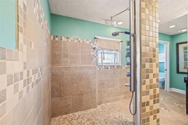 $549,900 | 603 Cottage Grove Circle, Valrico, FL 33594