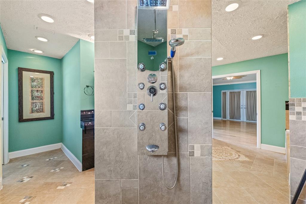 603 Cottage Grove Circle Valrico, FL 33594 - Photo 37 of 60