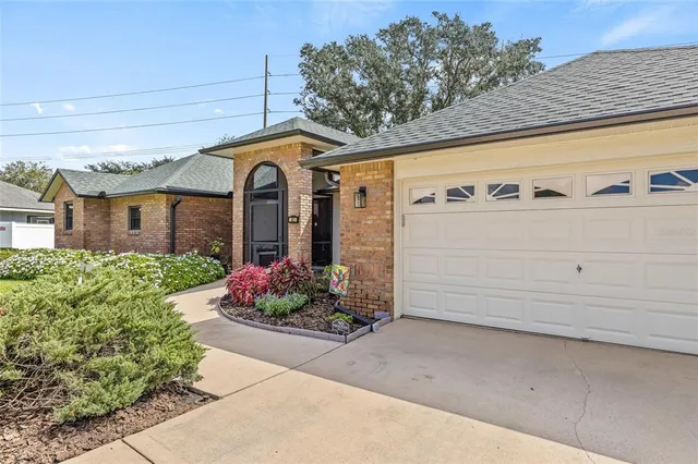 $549,900 | 603 Cottage Grove Circle, Valrico, FL 33594