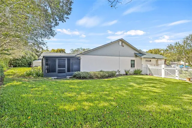 $549,900 | 603 Cottage Grove Circle, Valrico, FL 33594