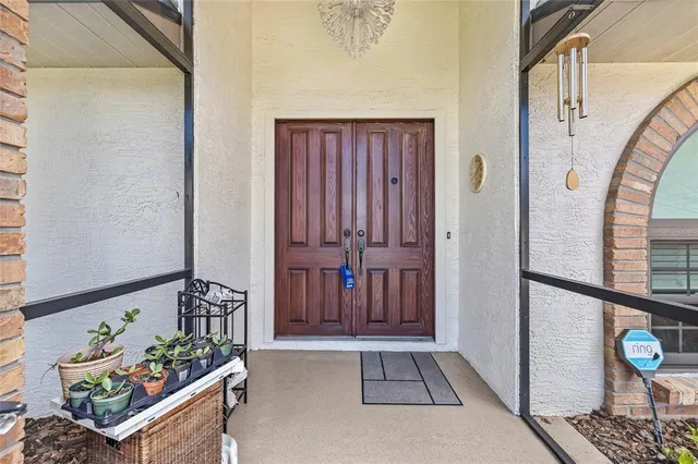 $549,900 | 603 Cottage Grove Circle, Valrico, FL 33594