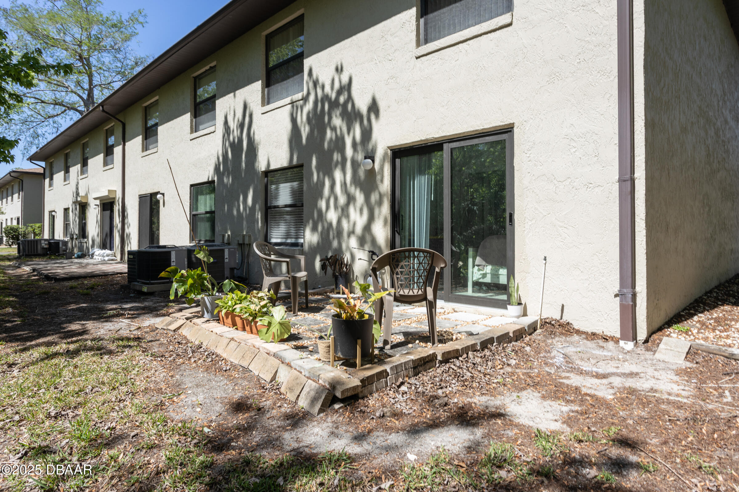 1601 Big Tree Road, Unit 601 South Daytona, FL 32119 - Photo 14 of 17 16