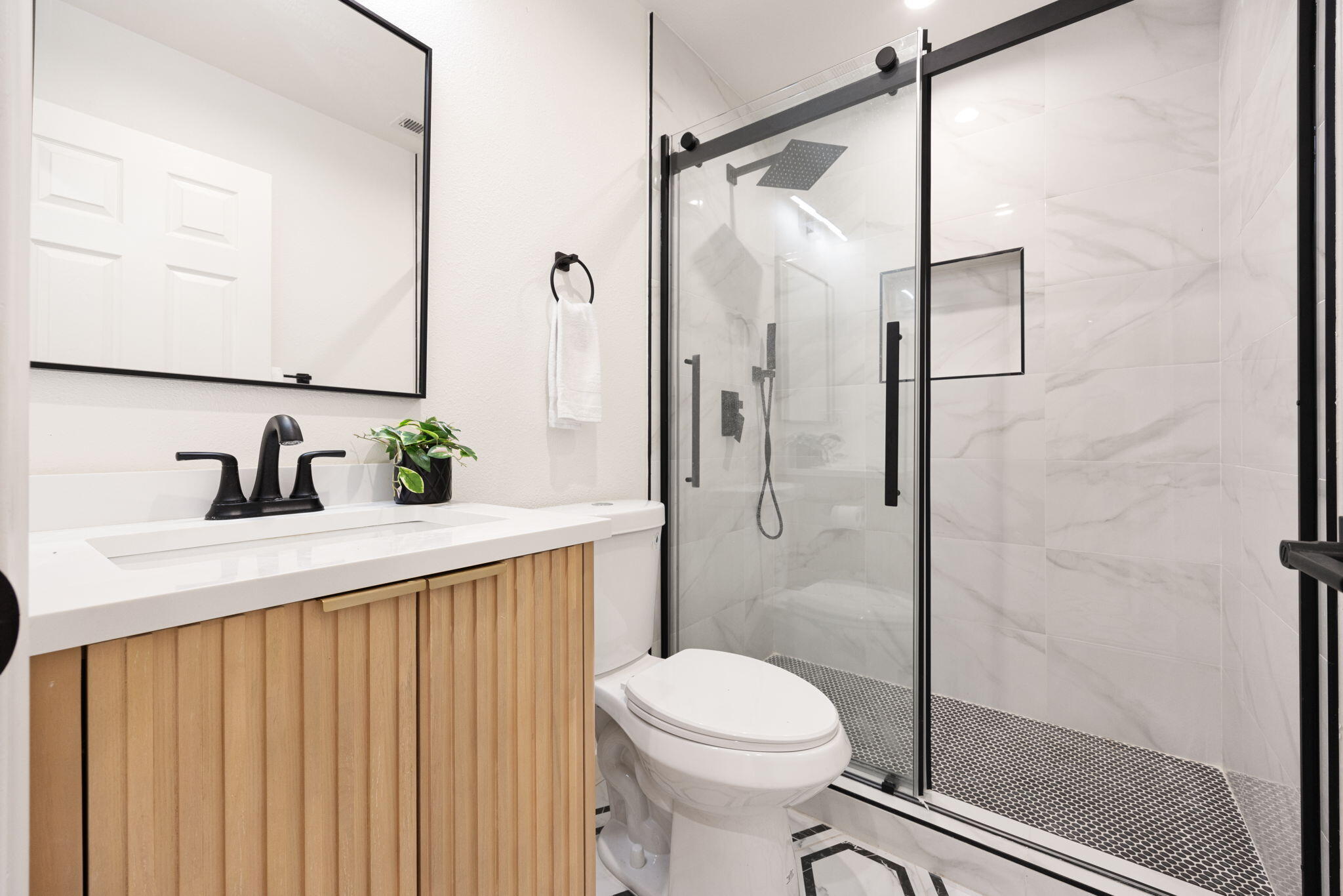 2900 North Cypress Road Palm Springs, CA 92262 - Photo 26 of 48 a bathroom with a sink toilet and shower