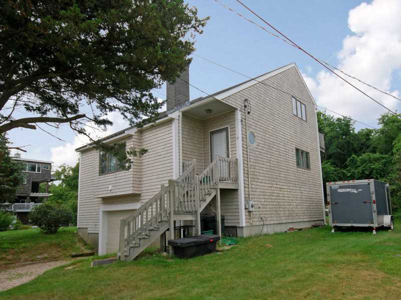 43 Clarkes Village Road Jamestown, RI 02835 - Photo 3 of 25 Exterior Front.