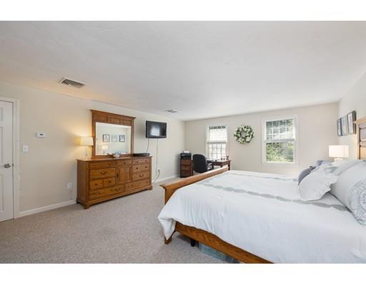 26 Walnut Hill Road Millis, MA 02054 - Photo 13 of 29 Gallery Image 13
