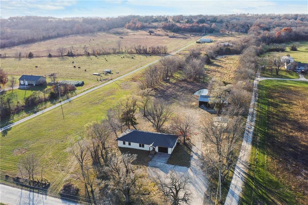 30710 Lookout Road Paola, KS 66071 - Photo 27 of 29