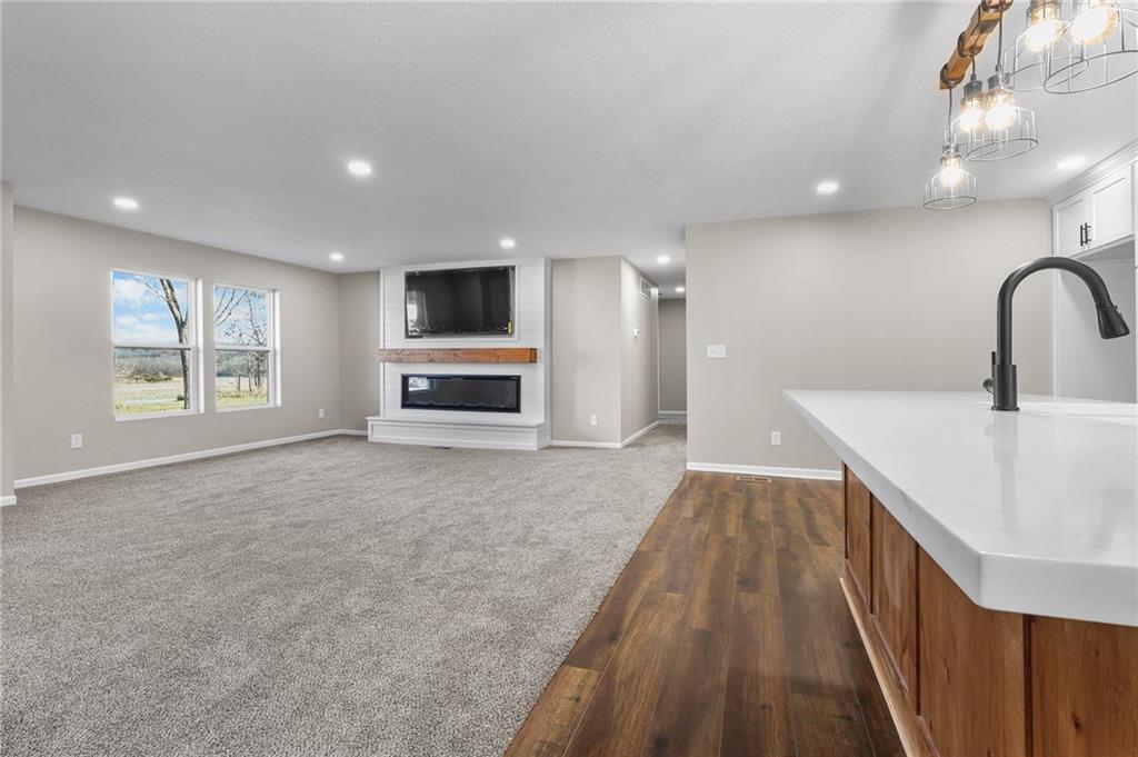 30710 Lookout Road Paola, KS 66071 - Photo 9 of 29