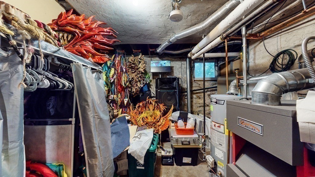 569 Mill Street Worcester, MA 01602 - Photo 18 of 24 a view of walk in closet