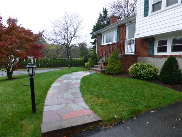12 Springvale Road Norwood, MA 02062 - Photo 3 of 23 Gallery Image 3