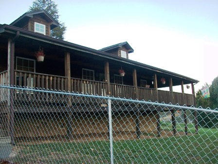 593 Carmack Way Newport, TN 37821 - Photo 4 of 35 004