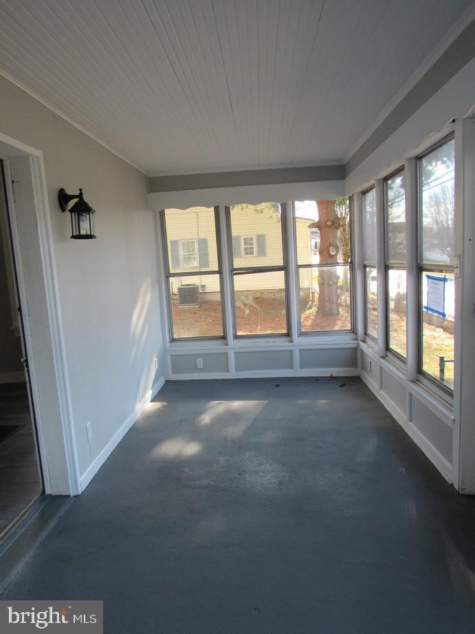 12497 Winterstown Road Felton, PA 17322 - Photo 4 of 19