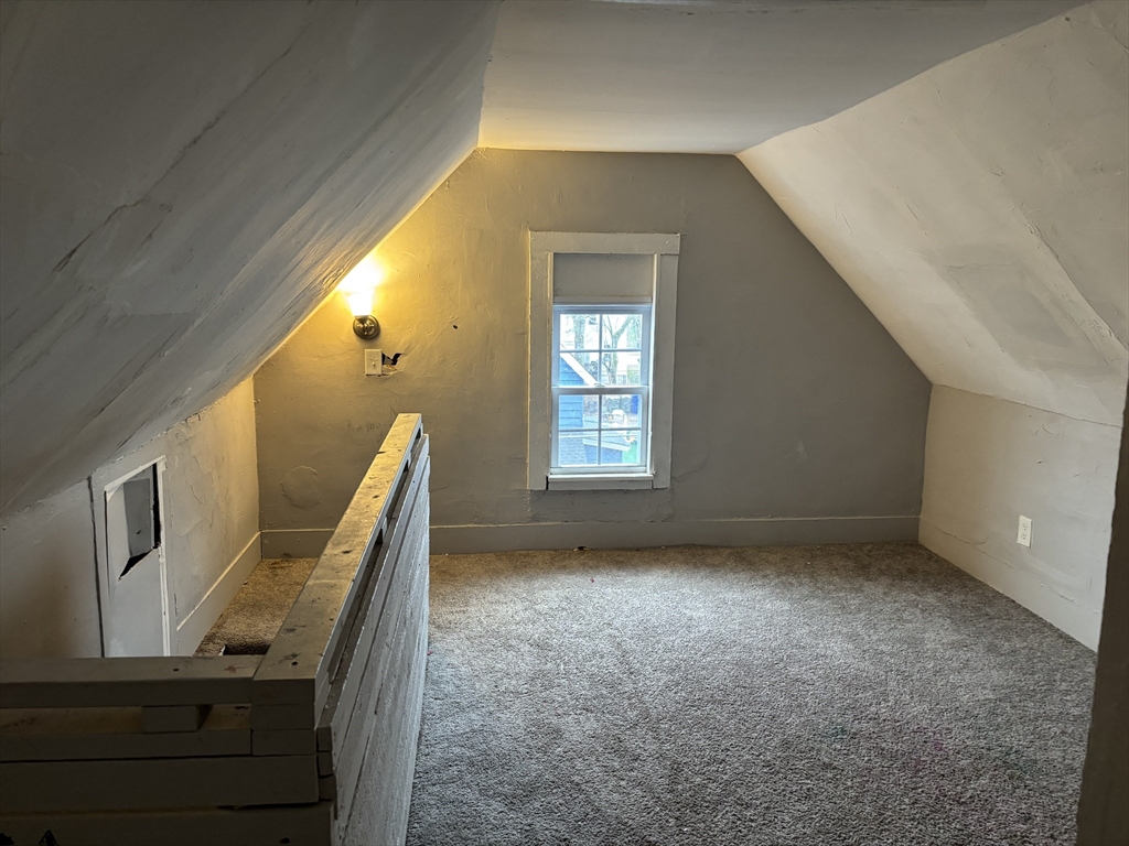 27 Chester Street Springfield, MA 01105 - Photo 15 of 19