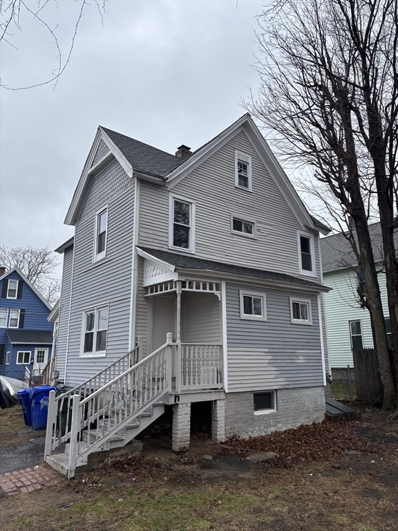 27 Chester Street Springfield, MA 01105 - Photo 3 of 19