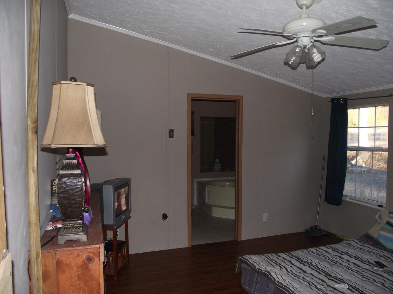 7545 Davis Mill Road Harrison, TN 37341 - Photo 5 of 21 Master bedroom
