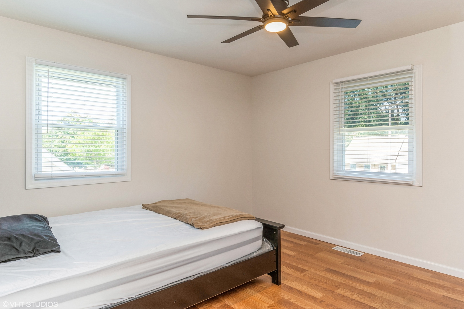 539 White Oak Road Bolingbrook, IL 60440 - Photo 11 of 15 a bedroom with a bed and window