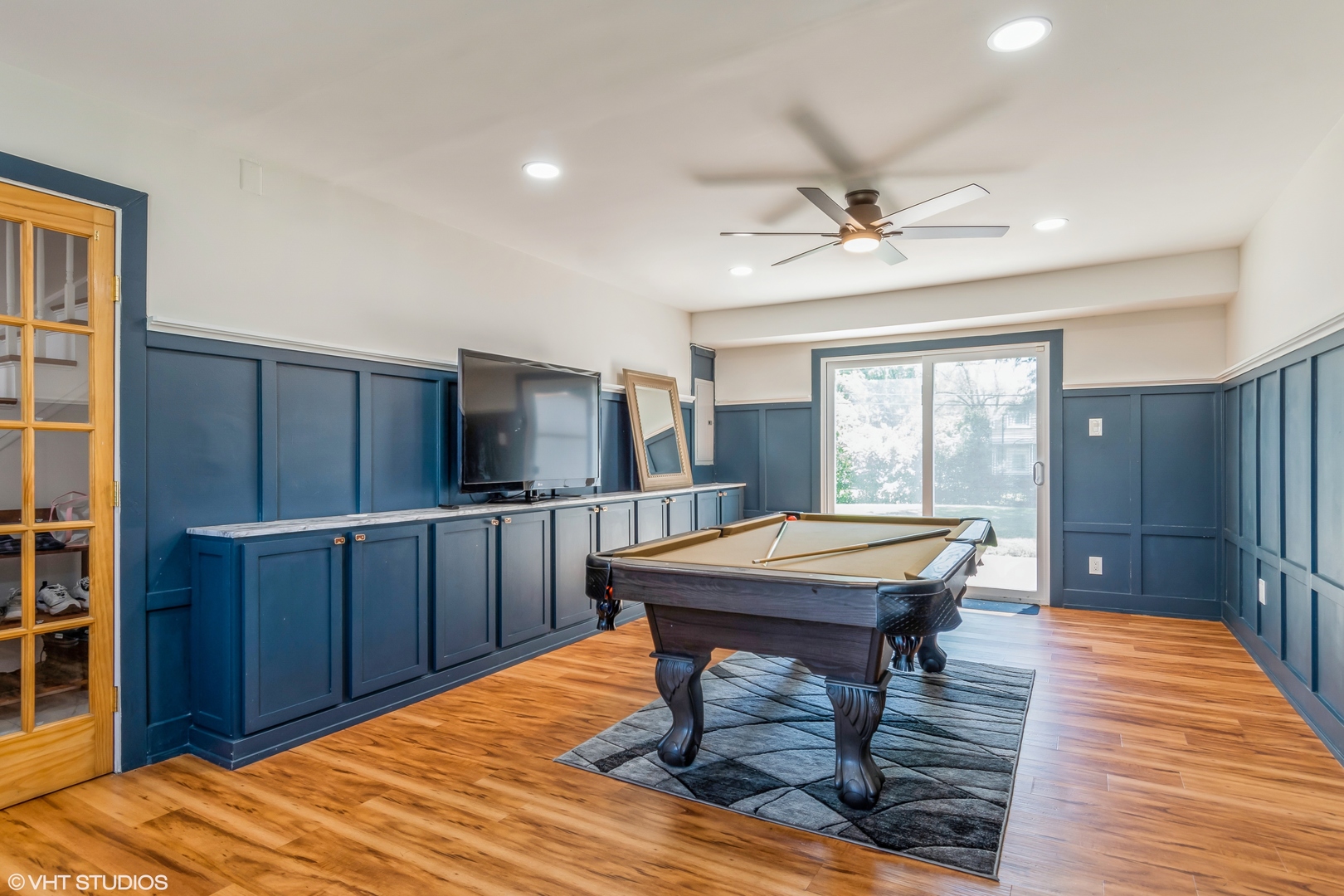 539 White Oak Road Bolingbrook, IL 60440 - Photo 6 of 15 a view of a dining room with furniture window and wooden floor