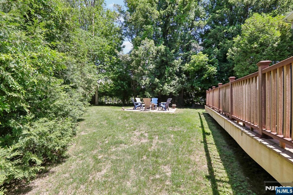 55 Sand Road Fairfield, NJ 07004 - Photo 28 of 30