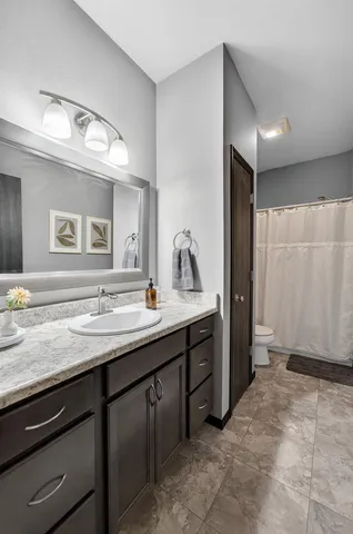 $514,900 | 2917 Green Blue Mounds Wi 53517, Blue Mounds, WI 53517