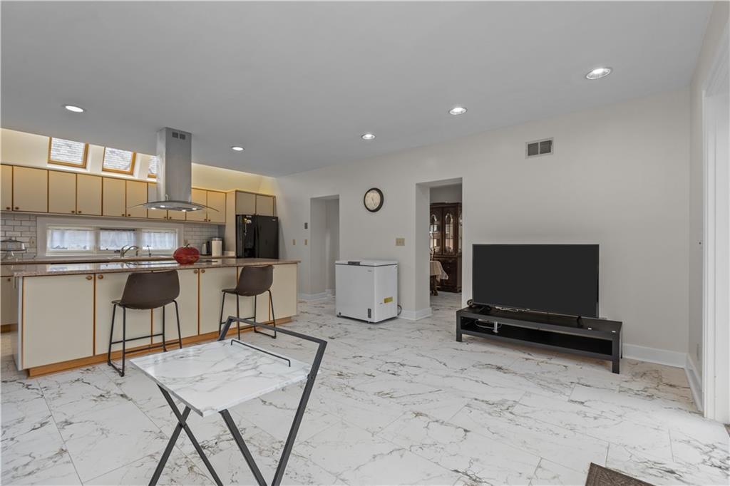 1355 Washington Road Pittsburgh, PA 15228 - Photo 19 of 49 Plenty of natural light.