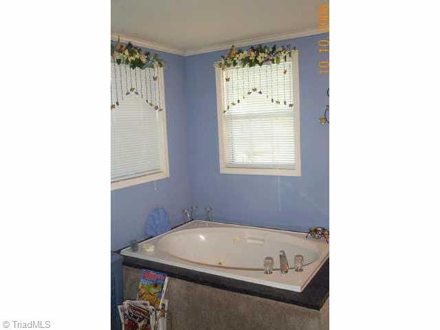 1500 Becky Hill Road Lexington, NC 27295 - Photo 7 of 8 Other. Master bath with jetted tub and separate shower.