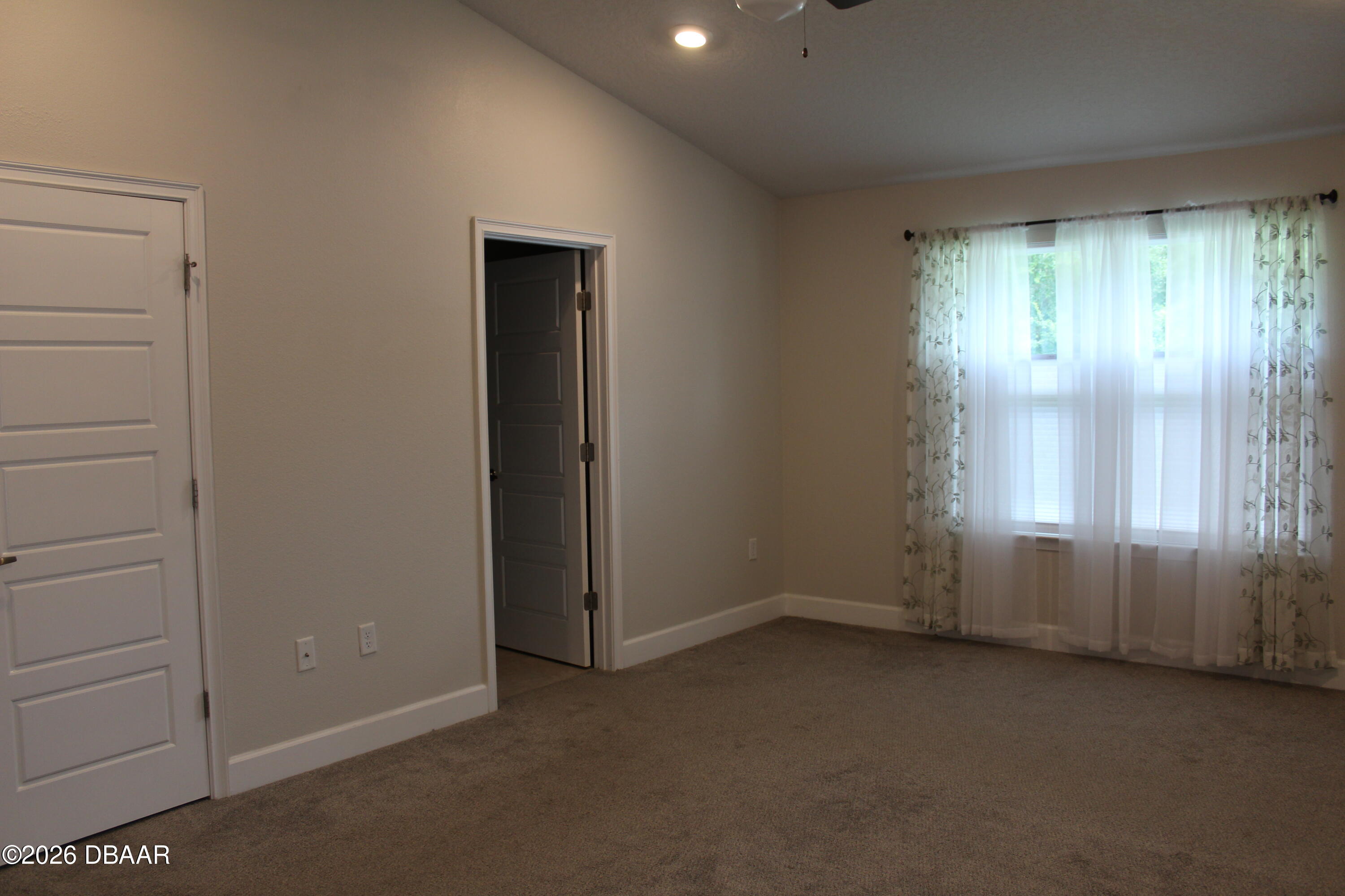 25 Rivertown Road Palm Coast, FL 32137 - Photo 8 of 16 Primary Bedroom
