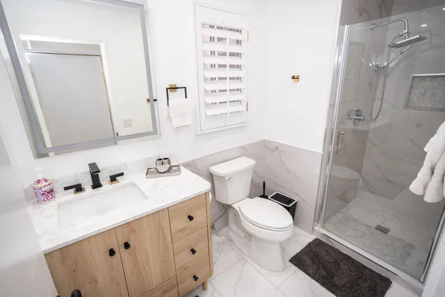 $8,000 | 40600 VÃa Fonda, Palm Desert, CA 92260