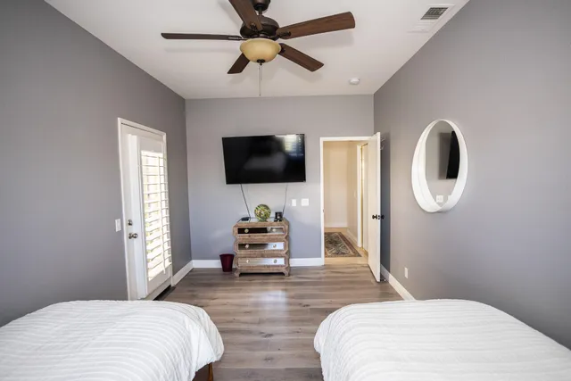 $8,000 | 40600 VÃa Fonda, Palm Desert, CA 92260