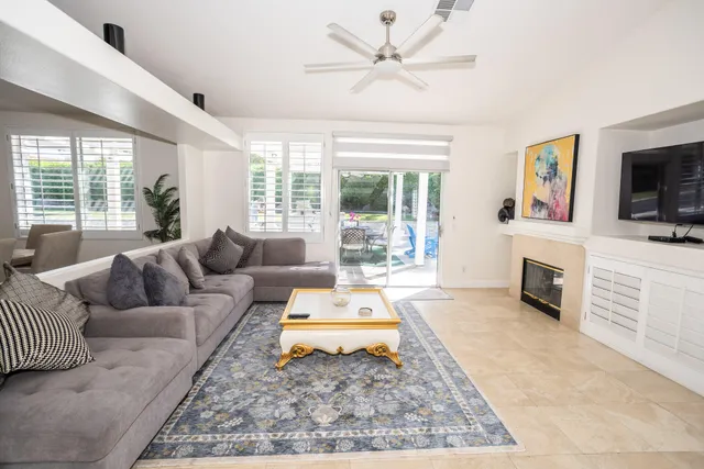 $8,000 | 40600 VÃa Fonda, Palm Desert, CA 92260