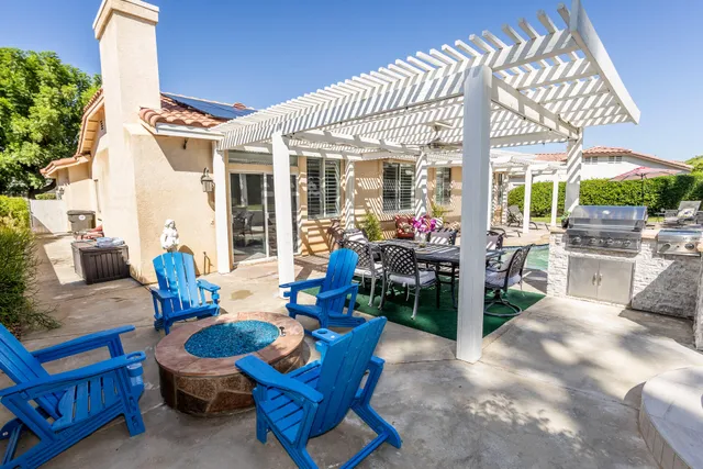 $8,000 | 40600 VÃa Fonda, Palm Desert, CA 92260