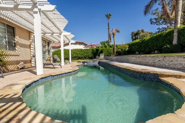 $8,000 | 40600 VÃa Fonda, Palm Desert, CA 92260