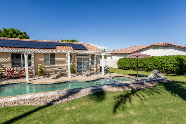 $8,000 | 40600 VÃa Fonda, Palm Desert, CA 92260