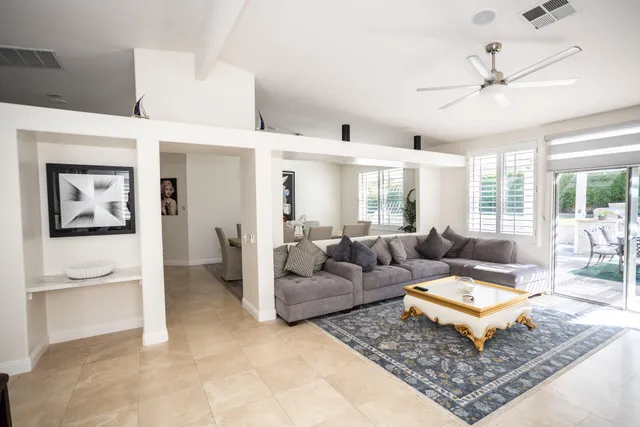 $8,000 | 40600 VÃa Fonda, Palm Desert, CA 92260