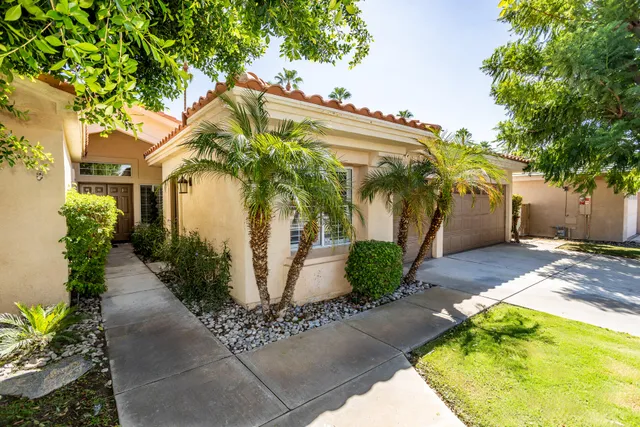 $8,000 | 40600 VÃa Fonda, Palm Desert, CA 92260