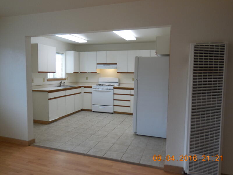 111 First Avenue Rio Dell, CA 95562 - Photo 7 of 26 DSCN0952