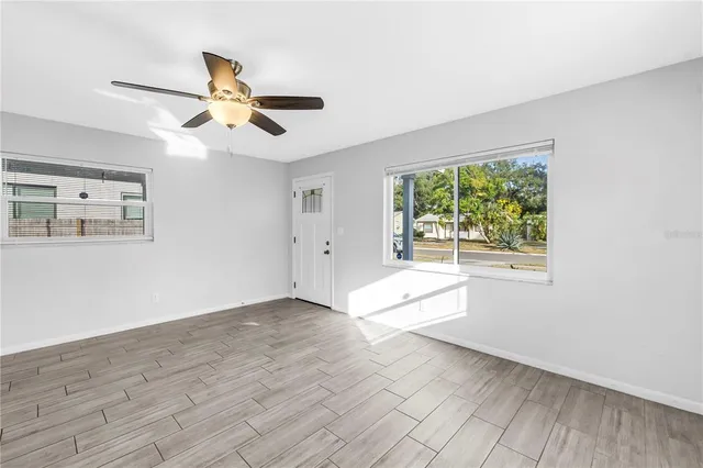 $2,400 | 5026 3rd Avenue South, St. Petersburg, FL 33707