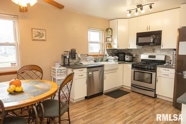 $115,000 | 4 Hillside Drive, Mount Vernon, IL 62864