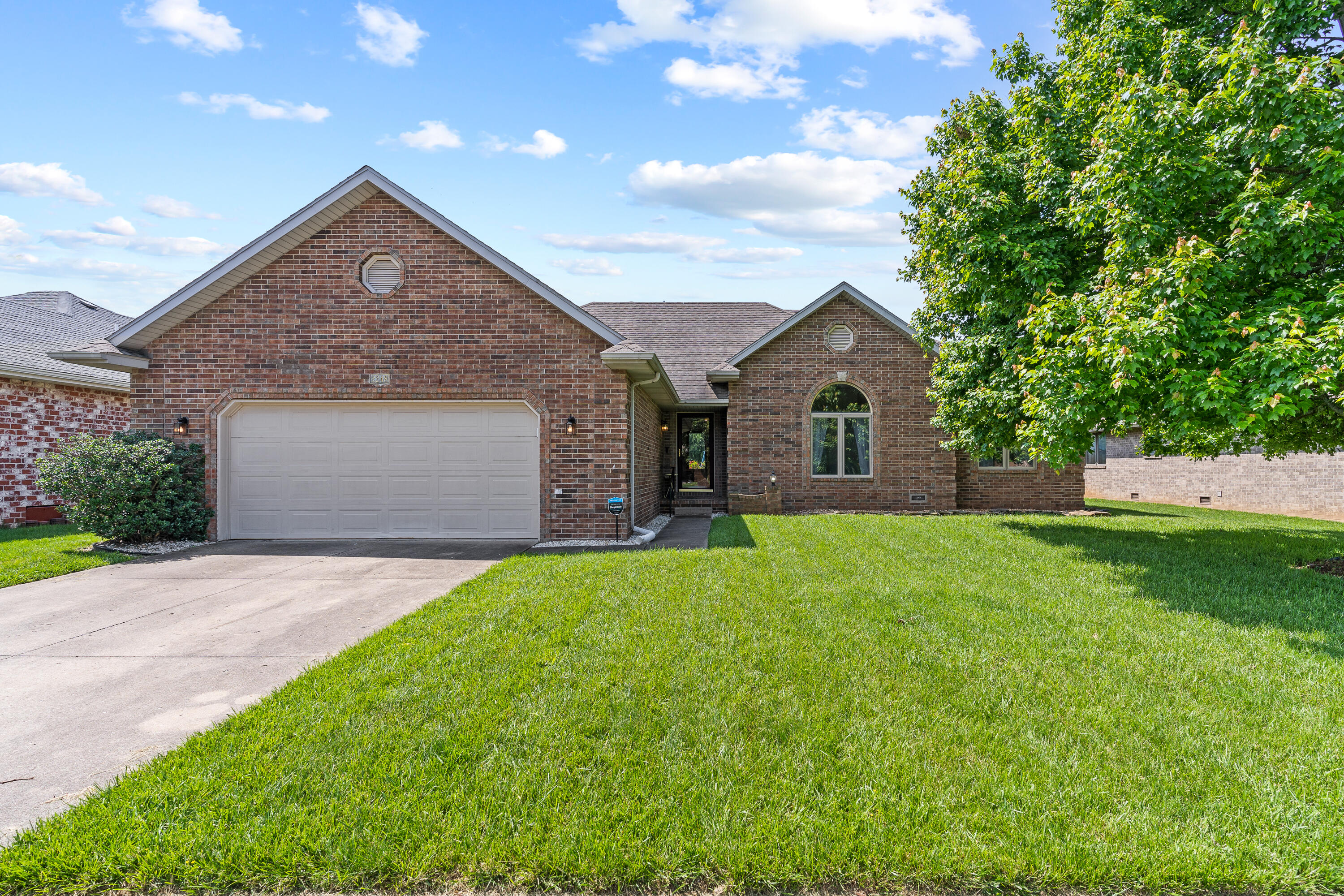 2248 East Powell Street Springfield, MO 65804 - Photo 1 of 1 2248 East Powell-1