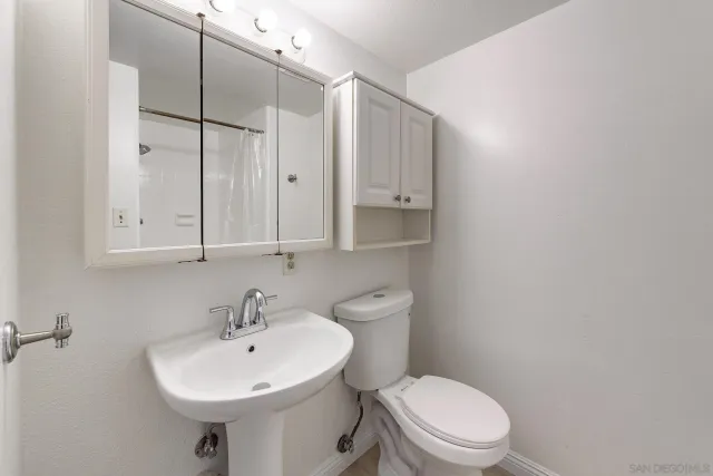 $3,995 | 1777 Pentuckett Avenue, Unit B, San Diego, CA 92104