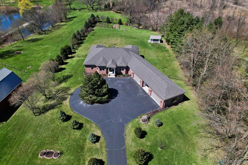 70799 Fisher Road Romeo, MI 48065 - Photo 10 of 58 Gallery Image 10