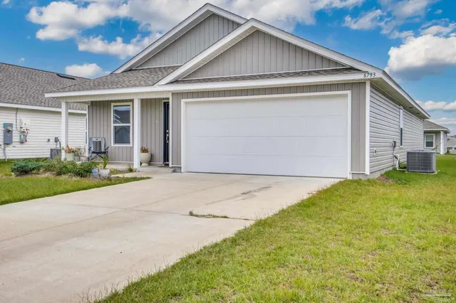 $2,095 | 6793 Paso Fino Drive, Pensacola, FL 32526