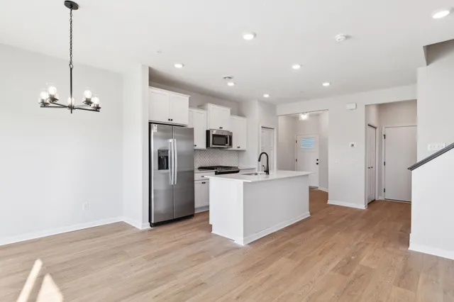 $369,990 | 10330 Birchwood Circle, Victoria, MN 55318