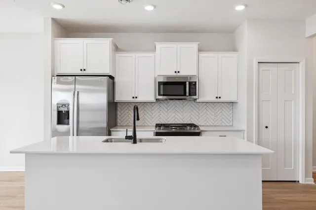 $369,990 | 10330 Birchwood Circle, Victoria, MN 55318