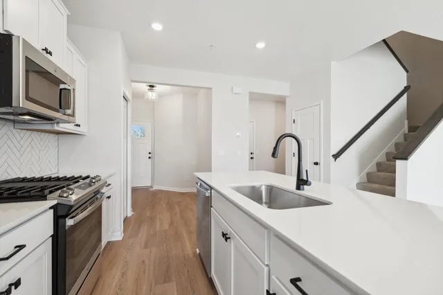 $369,990 | 10330 Birchwood Circle, Victoria, MN 55318