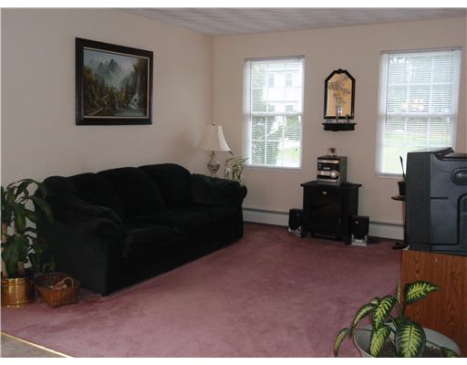 30 Hornbeam Road Coventry, RI 02816 - Photo 9 of 11 Living Room.