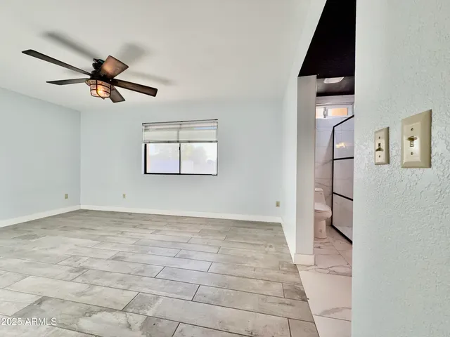 $2,700 | 13410 North 47th Place, Phoenix, AZ 85032