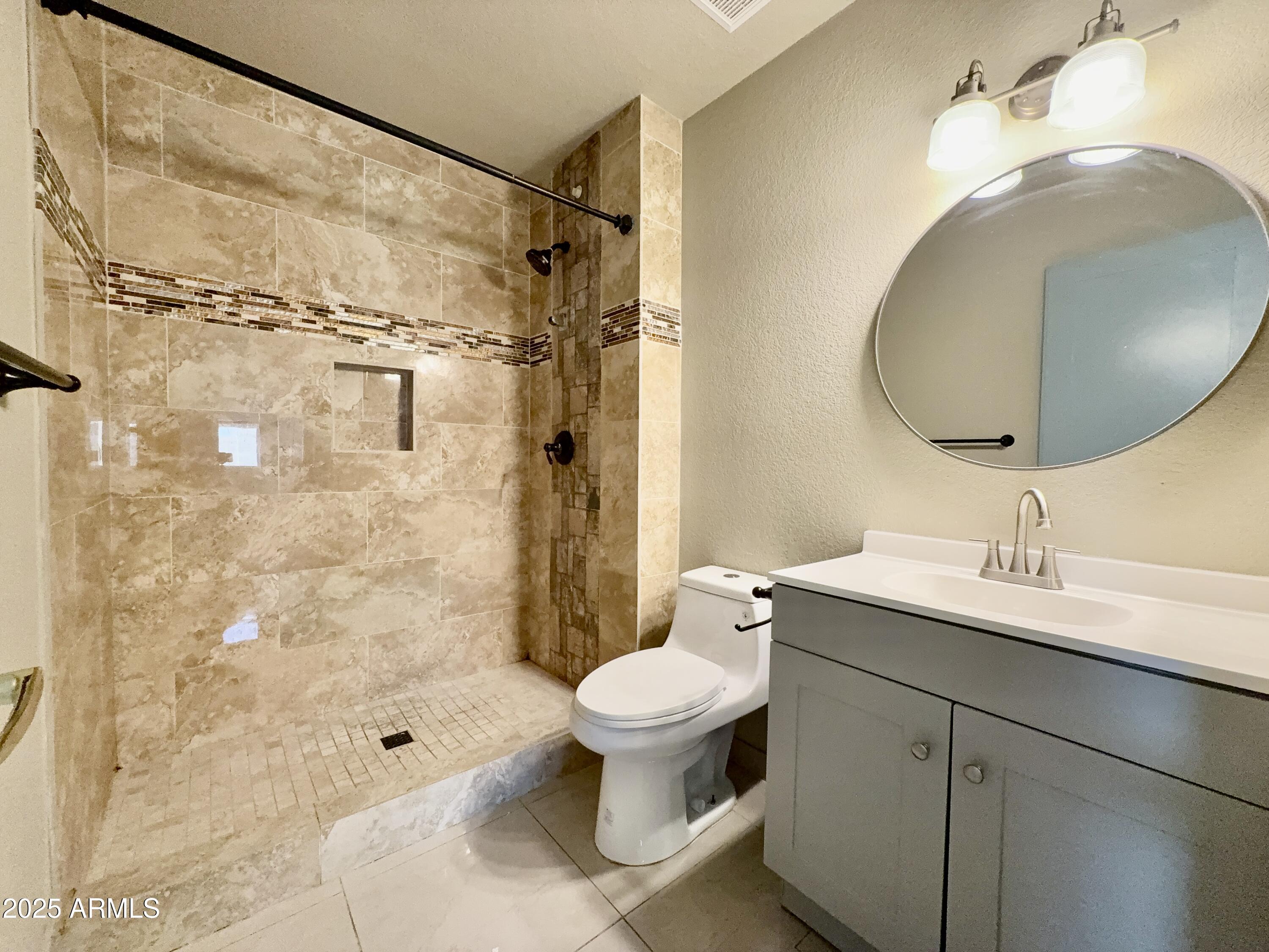 13410 North 47th Place Phoenix, AZ 85032 - Photo 22 of 34 067524DA-63CC-4053-8910-B6596843331A_1_2